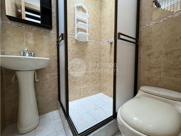 Arriendo casa barrio La Carola, Manizales