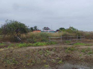 Venta de Terreno Urbano en Bahía de Caráquez CHARAPOTO