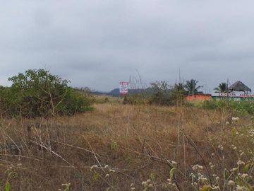 Venta de Terreno Urbano en Bahía de Caráquez CHARAPOTO
