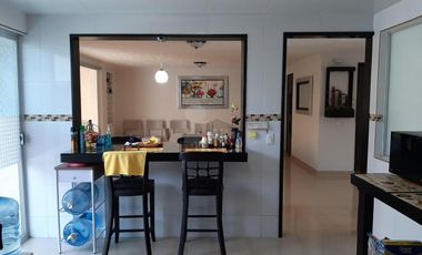 Venta de casa en Cacalomacan, ubicada en Avenida De Los JInetes