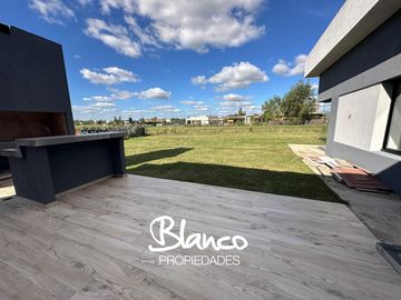 Casa en Venta en San Sebastian, Escobar, G.B.A. Zona Norte, Argentina