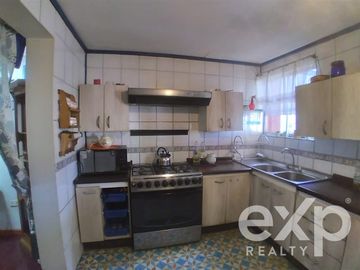 Casa en Venta en Julio Escudero