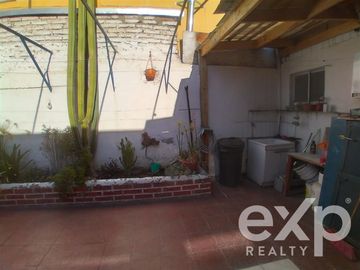 Casa en Venta en Julio Escudero