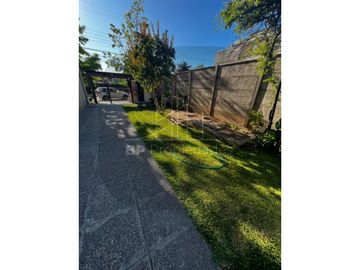 Vendemos Dpto en Edifico Los Robles 3 habitaciones 1 baño