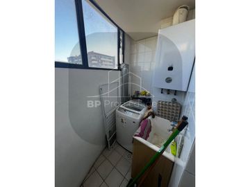 Vendemos Dpto en Edifico Los Robles 3 habitaciones 1 baño