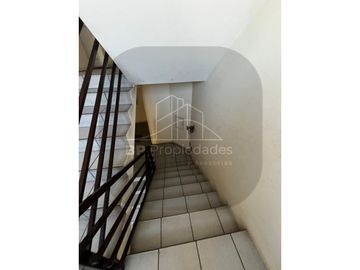 Vendemos Dpto en Edifico Los Robles 3 habitaciones 1 baño