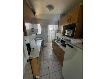 Vendemos Dpto en Edifico Los Robles 3 habitaciones 1 baño