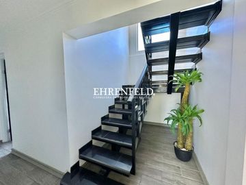 Olmue. Miradores de la Campana. Gran casa nueva.