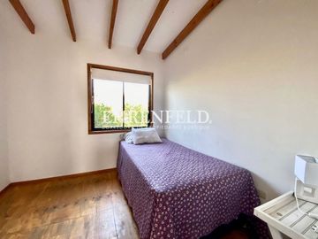 Olmué. Casa en condominio, con negocio de paltos funcionando.