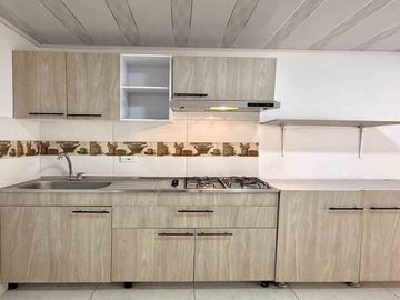 CASA EN VENTA EN SANTA ISABEL/DOSQUEBRADAS