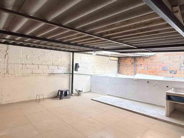 CASA EN VENTA EN SANTA ISABEL/DOSQUEBRADAS