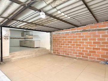 CASA EN VENTA EN SANTA ISABEL/DOSQUEBRADAS