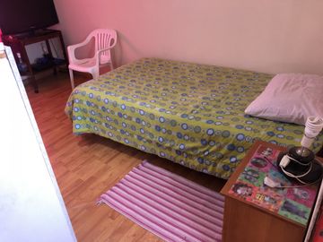 VENDE CASA 3 DORM, 2 BAÑOS, A PASOS METRO COPA LO MARTINEZ, EL BOSQUE