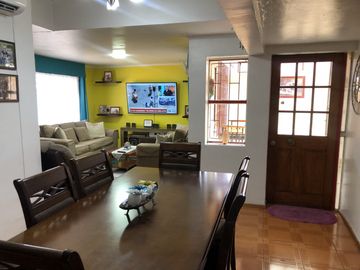 VENDE CASA 3 DORM, 2 BAÑOS, A PASOS METRO COPA LO MARTINEZ, EL BOSQUE