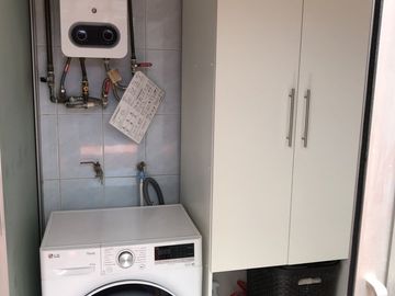 VENDE CASA 3 DORM, 2 BAÑOS, A PASOS METRO COPA LO MARTINEZ, EL BOSQUE