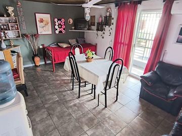 Casa en Villa Santos Tesei