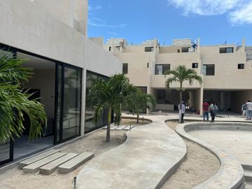 TownHouse en Venta en Telchac Puerto /a 140 mts del mar/ENTREGA INMEDIATA