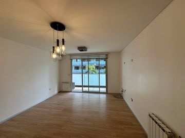 Departamento 3 ambientes con cochera. Sensum. Quilmes