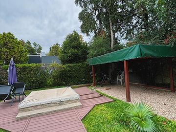 Casa en venta - 3 Dormitorios 2 Baños - Cochera - Berazategui