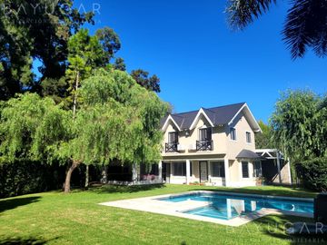 Venta Casa en Barrio Parque Matheu - Pilar - Apto Crédito