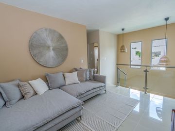 Amplia casa de 3 rec, en Playa del Carmen