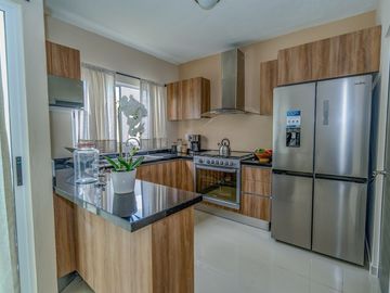 Amplia casa de 3 rec, en Playa del Carmen