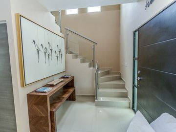 Amplia casa de 3 rec, en Playa del Carmen