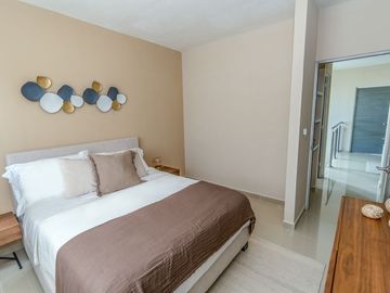 Amplia casa de 3 rec, en Playa del Carmen