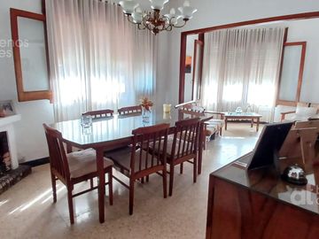 CASA VENTA 3 AMBIENTES CON PATIO