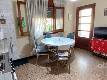 CASA VENTA 3 AMBIENTES CON PATIO