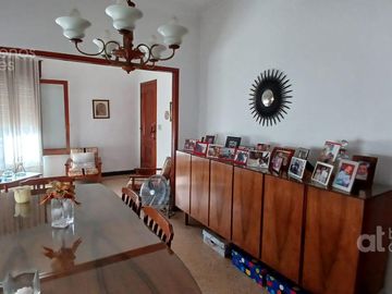 CASA VENTA 3 AMBIENTES CON PATIO