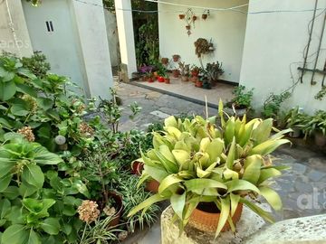CASA VENTA 3 AMBIENTES CON PATIO