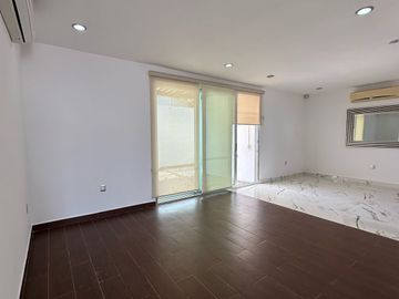 CASA EN VENTA EN CIUDAD DEL CARMEN ,CAMPECHE.