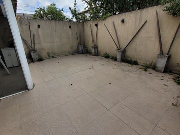 Casa tipo duplex a la venta en Laferrere - Barrio Fecoovima