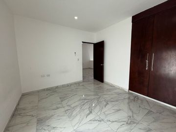 CASA EN VENTA EN CIUDAD DEL CARMEN, CAMPECHE.