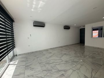 CASA EN VENTA EN CIUDAD DEL CARMEN, CAMPECHE.