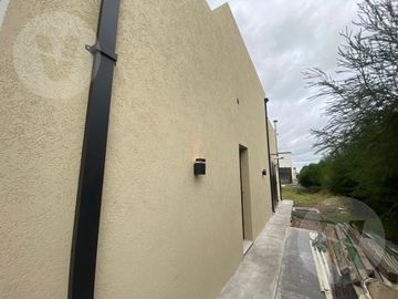 Casa en venta - Barrio Los Talas, Canning