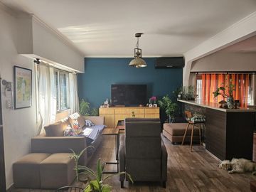 Venta- casa en una planta- 4 ambientes- patio- pileta- garaj