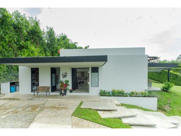 Casa  Campestre Sector La Tebaida Venta