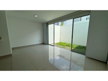 Casa en venta en conjunto residencial - Barrio Mirriñao Palmira Valle