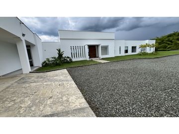 VENTA DE CASA CAMPESTRE EN ALCAL, VALLE, COLOMBIA