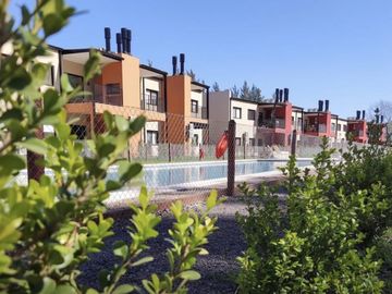 Departamento 2 ambientes en ALQUILER  PB con jardin  ALTOS DE PILAR