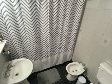 TERRENO CON 2 CHALET CONSTRUIDOS - EN GRAN ESTADO