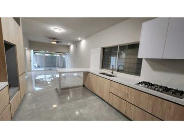 Casa en Venta en Santa Engracia San Pedro Garza García, N.L.