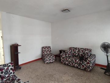 CASA VENTA COL. DEL VALLE (UNA PLANTA)