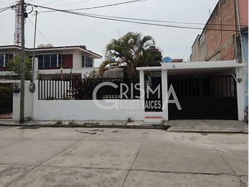 CASA VENTA COL. DEL VALLE (UNA PLANTA)