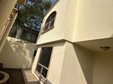 Casa en Venta Contry Los Nogales, Monterrey, N.L.