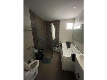 APARTAMENTO EN VENTA CERCA CC VIVA