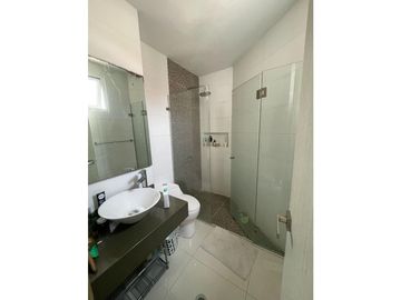 APARTAMENTO EN VENTA CERCA CC VIVA