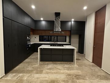 VENTA DE CASA MILÁN PRANA,  UBICADA EN DZITYA